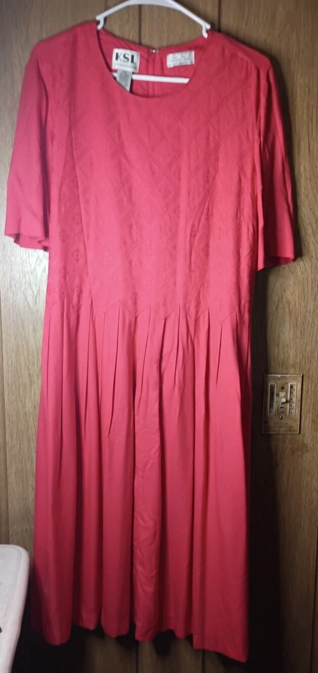 Vintage Coral Pink Embroidered Midi Dress Womens XL Rayon Tie Back Boho Romantic